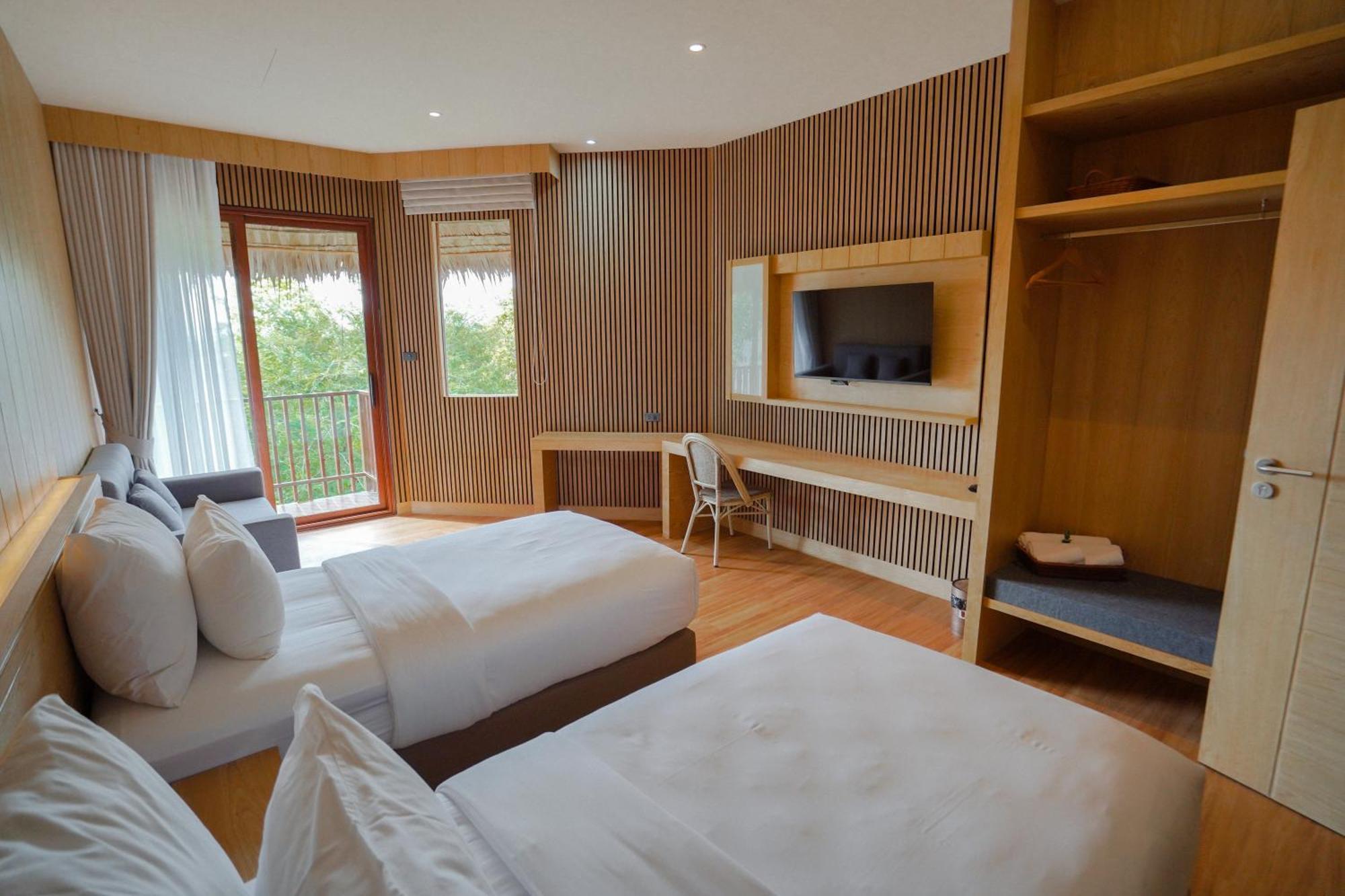Le La Lake Resort And Spa Kaeng Krachan Extérieur photo
